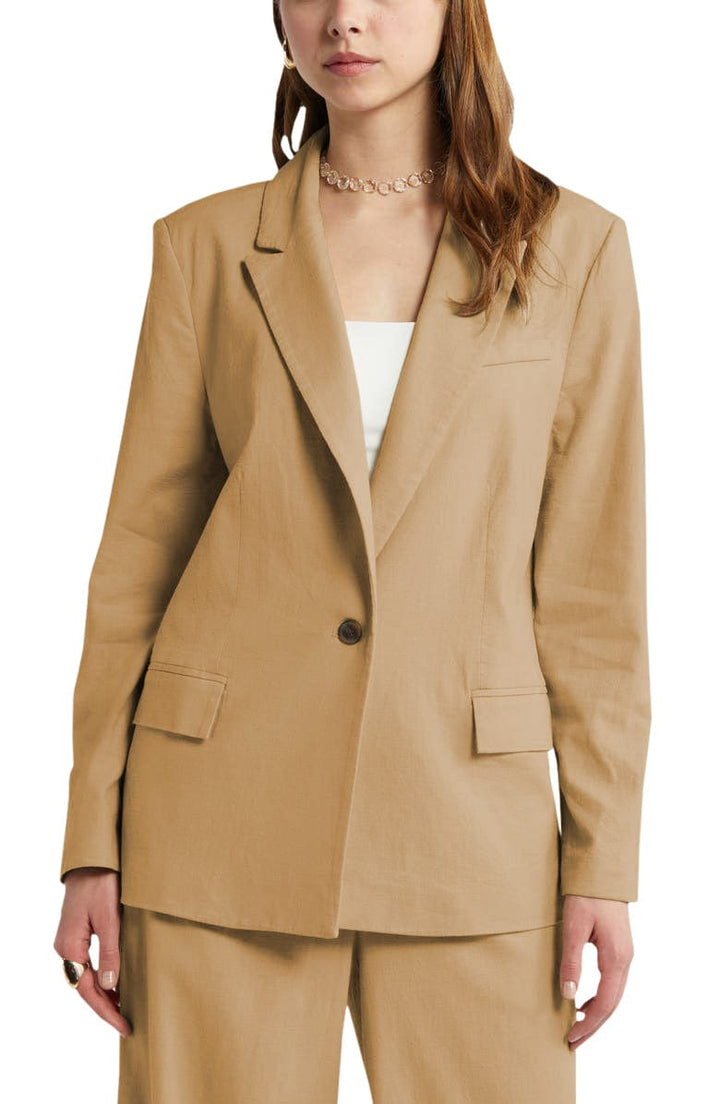 solovedress 2 Piece Beige Peak Lapel Single Buttons Women's Suit (Blazer+Pants)