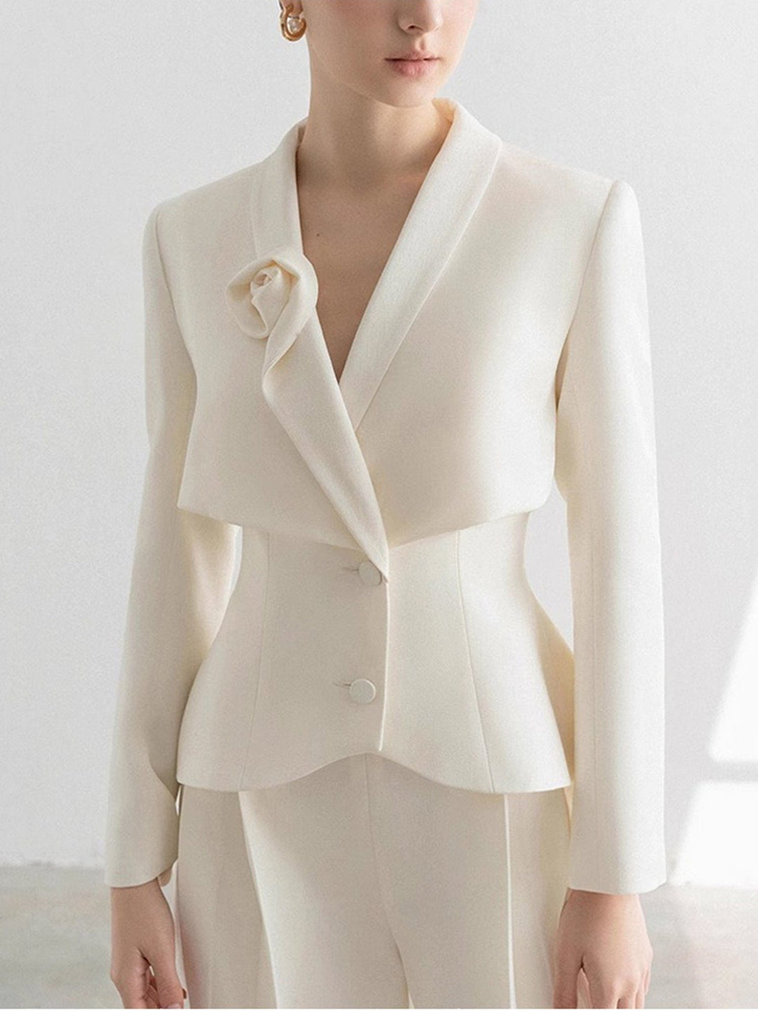 solovedress Apricot Shawl Lapel Women's Two-Piece Suit