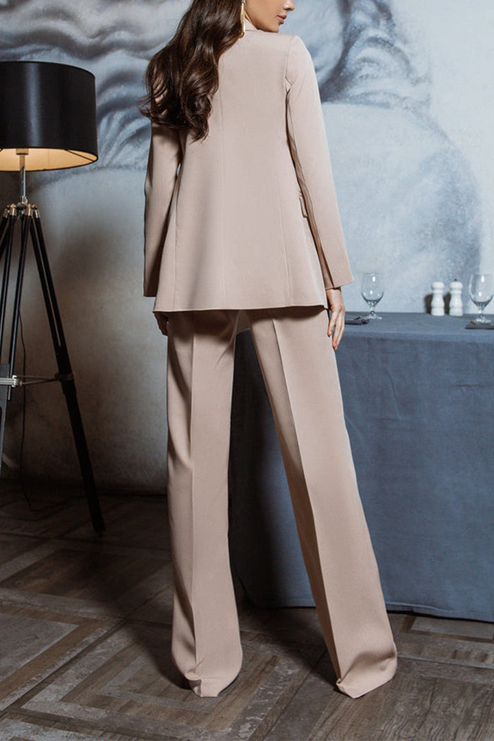 solovedress Beige 2 Piece Peak Lapel Double Breasted Slim Fit Women's Suit