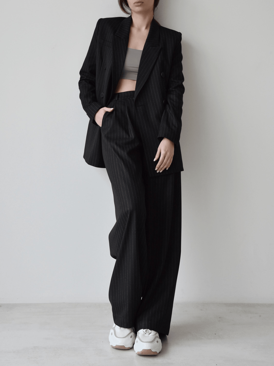 solovedress Black 2 Piece Peak Lapel Double Breasted Wide Leg Pants Casual Striped Women's Suit