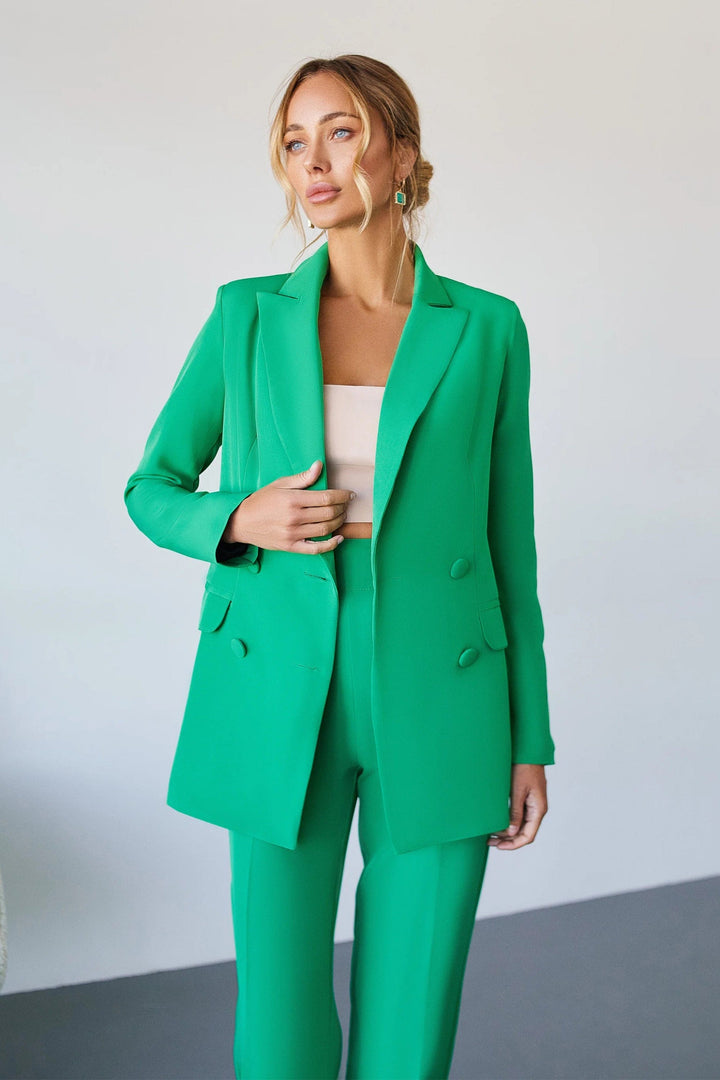 solovedress Green 2 Piece Double Breasted Peak Lapel Business Casual Women Suit (Blazer+Pants)