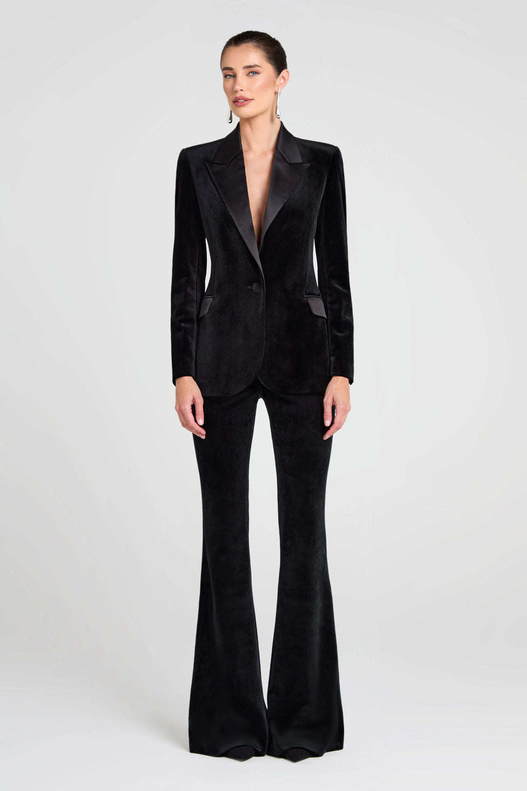 solovedress Women's Black Velvet Satin Peak Lapel Suit (Blazer+Pants)