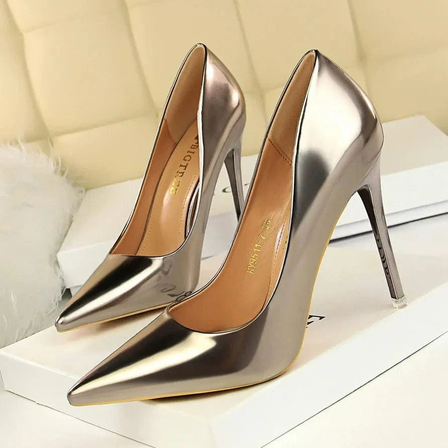 solovedress Women's Fashion Pointed Sexy Metal Heel High Heels