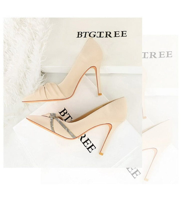 solovedress Women’s Pointed Toe Crystal Bow Stiletto Heels – Available in 7 cm & 10 cm