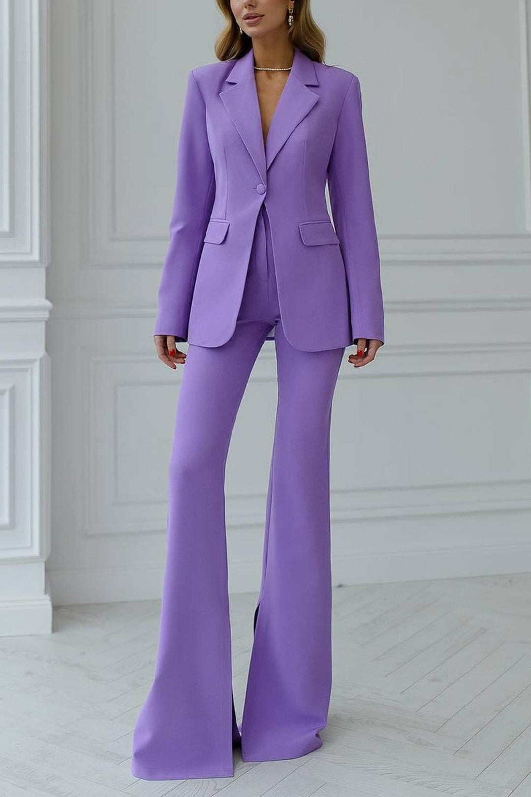 solovedress Black 2 Piece Peak Lapel Single Breasted Business Casual Slim Fit Women's Suit