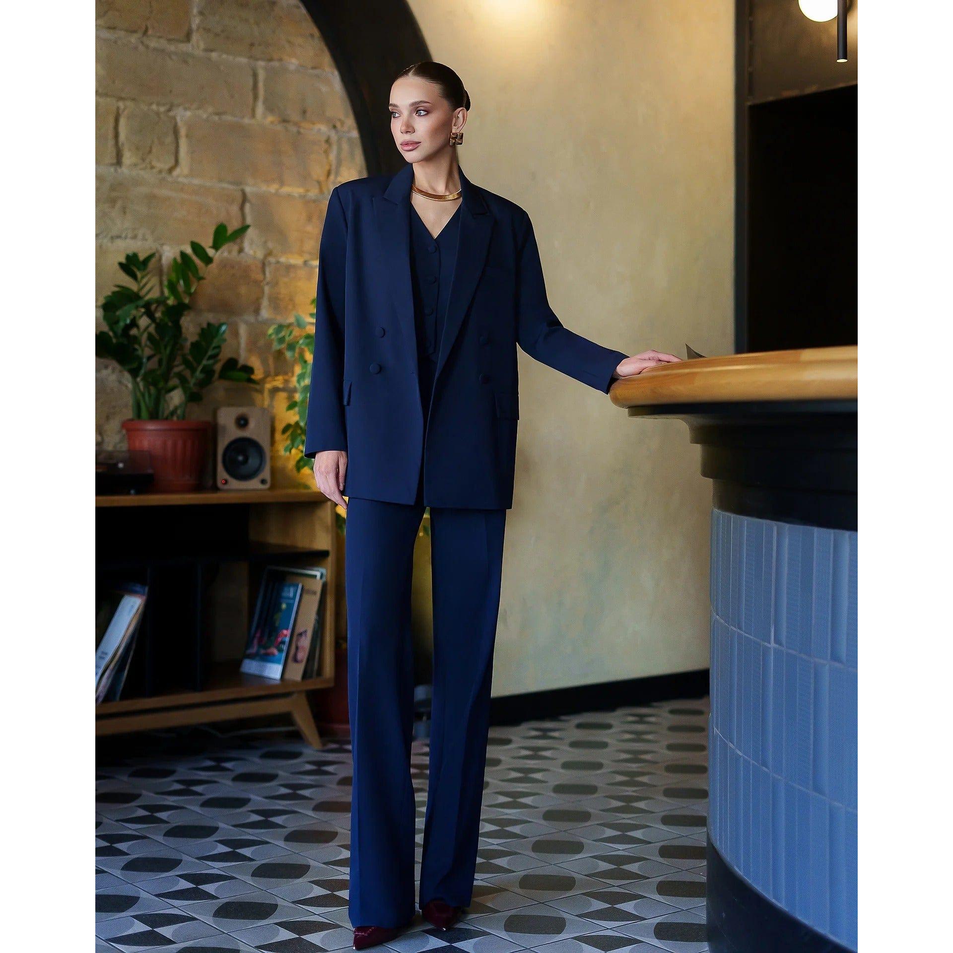 SoloveDress Women's Navy 3 Piece Peak Lapel Solid Suit Set (Blazer