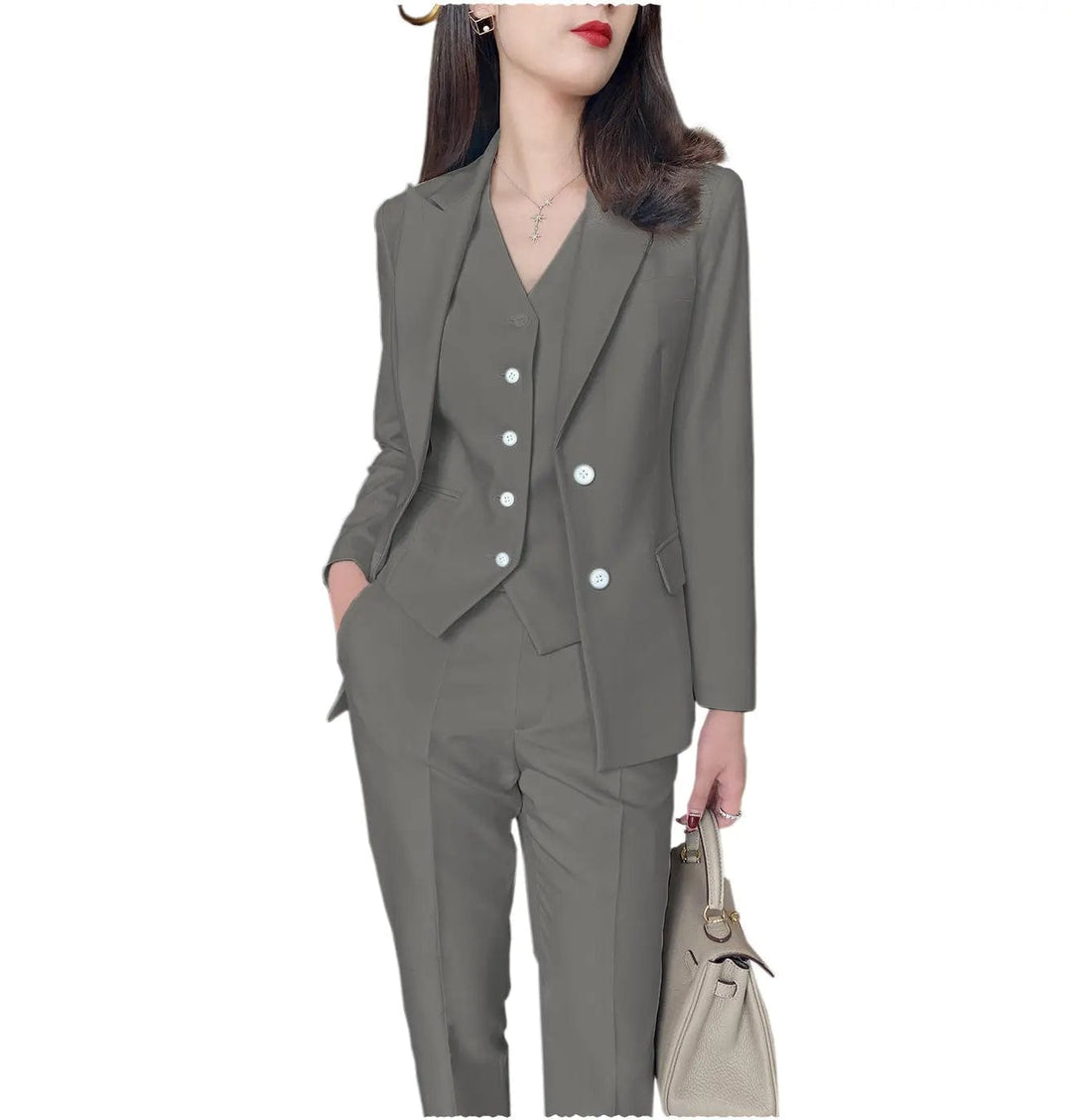 solovedress Fashion Slim Fit 3 Pieces Women Suit Peak Lapel Blazer