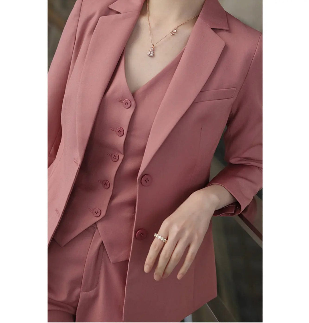solovedress Formal 3 Pieces Women Suit Solid Peak Lapel Blazer