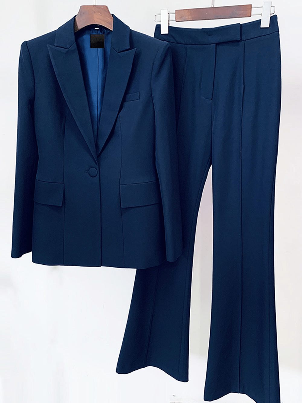solovedress Navy 2 Piece Peak Lapel Single Breasted Slim Fit Women's Suit