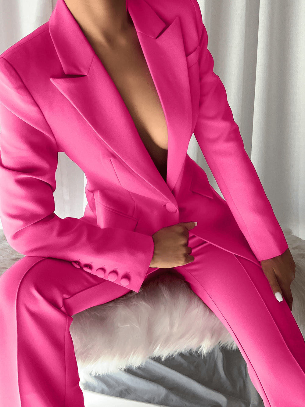 solovedress Pink 2 Piece Peak Lapel Single Breasted Slim Fit Women's Suit