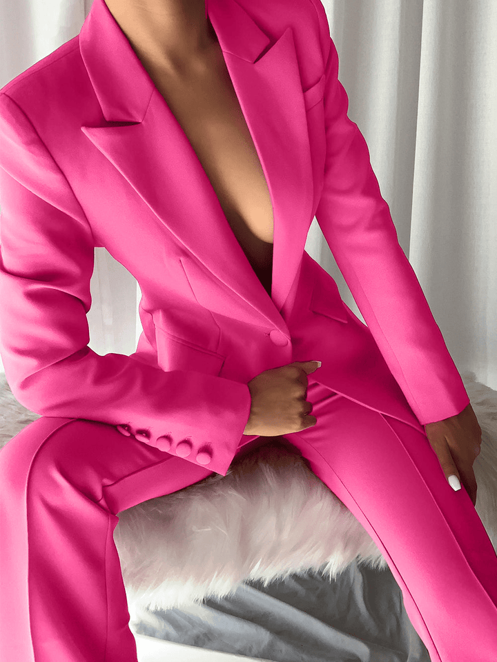 solovedress Pink 2 Piece Peak Lapel Single Breasted Slim Fit Women's Suit