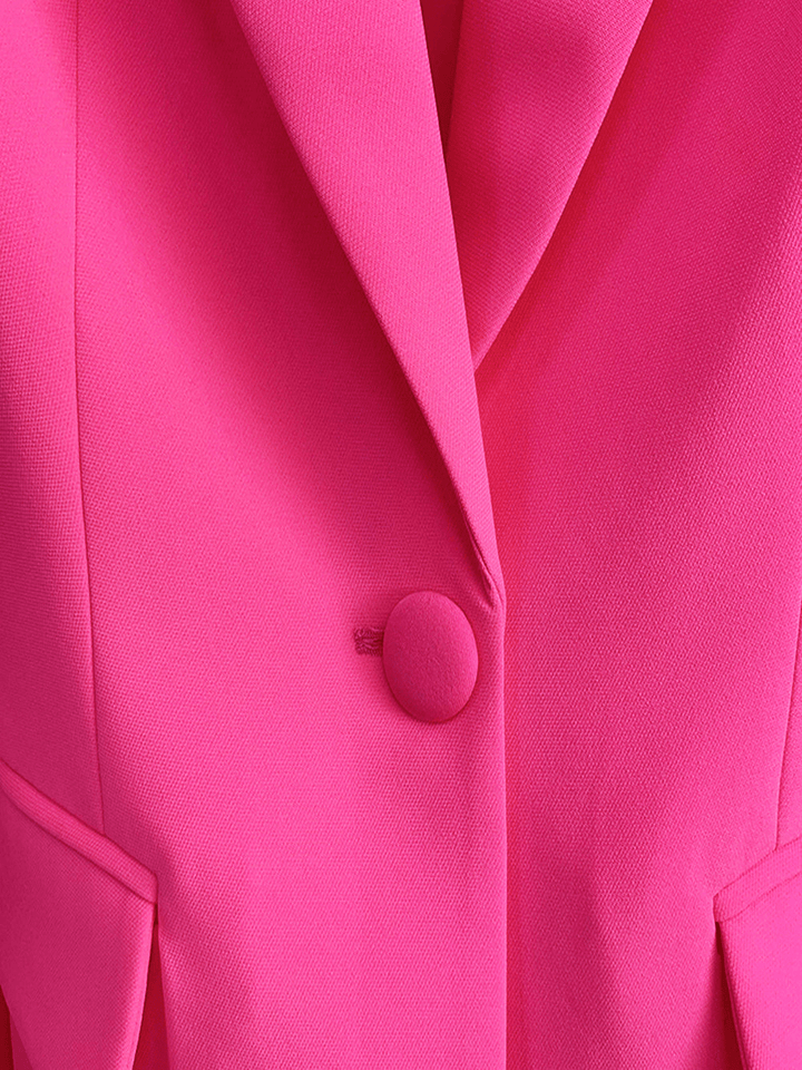 solovedress Pink 2 Piece Peak Lapel Single Breasted Slim Fit Women's Suit