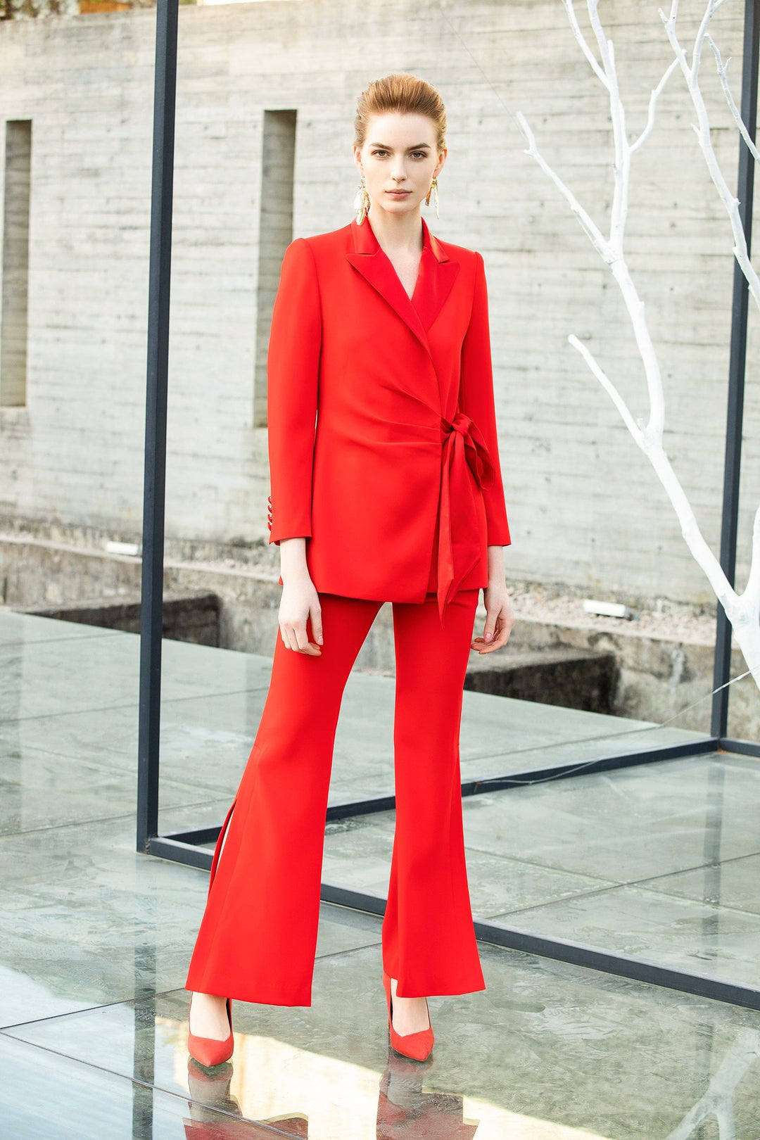 solovedress Red Women’s Suit Set – Tie Waist Blazer & Split Hem Pants
