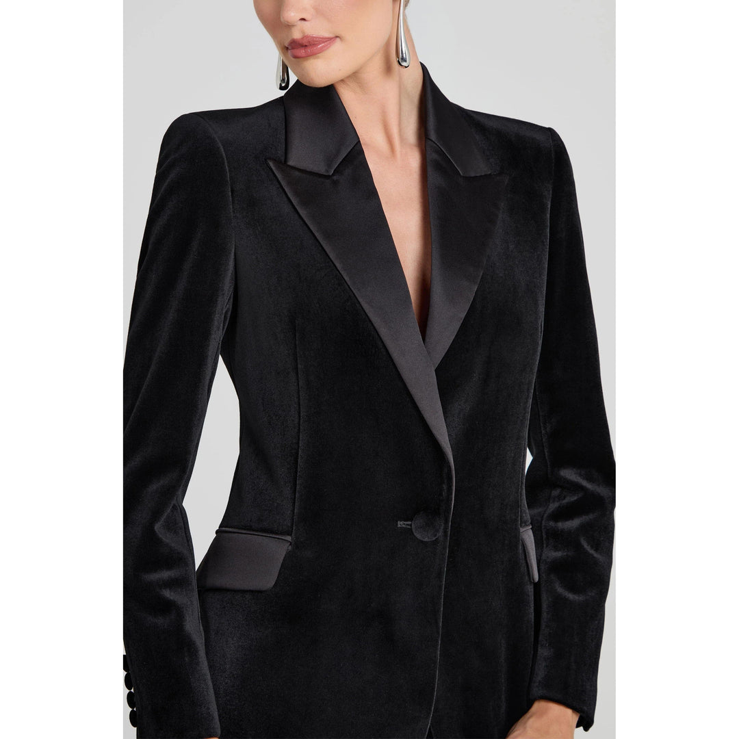 solovedress SoloveDress Women’s Black Velvet Two-Piece Suit – Blazer with Satin Lapel and Pants