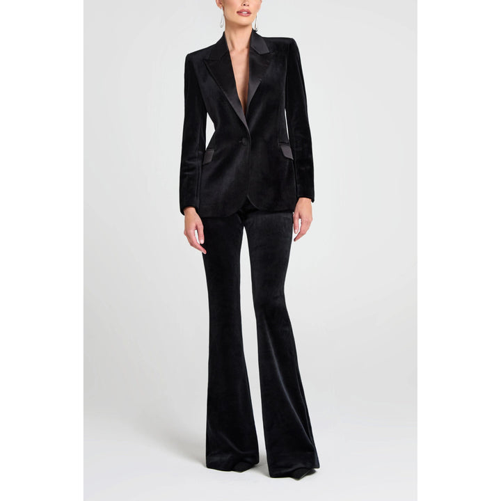 solovedress SoloveDress Women’s Black Velvet Two-Piece Suit – Blazer with Satin Lapel and Pants