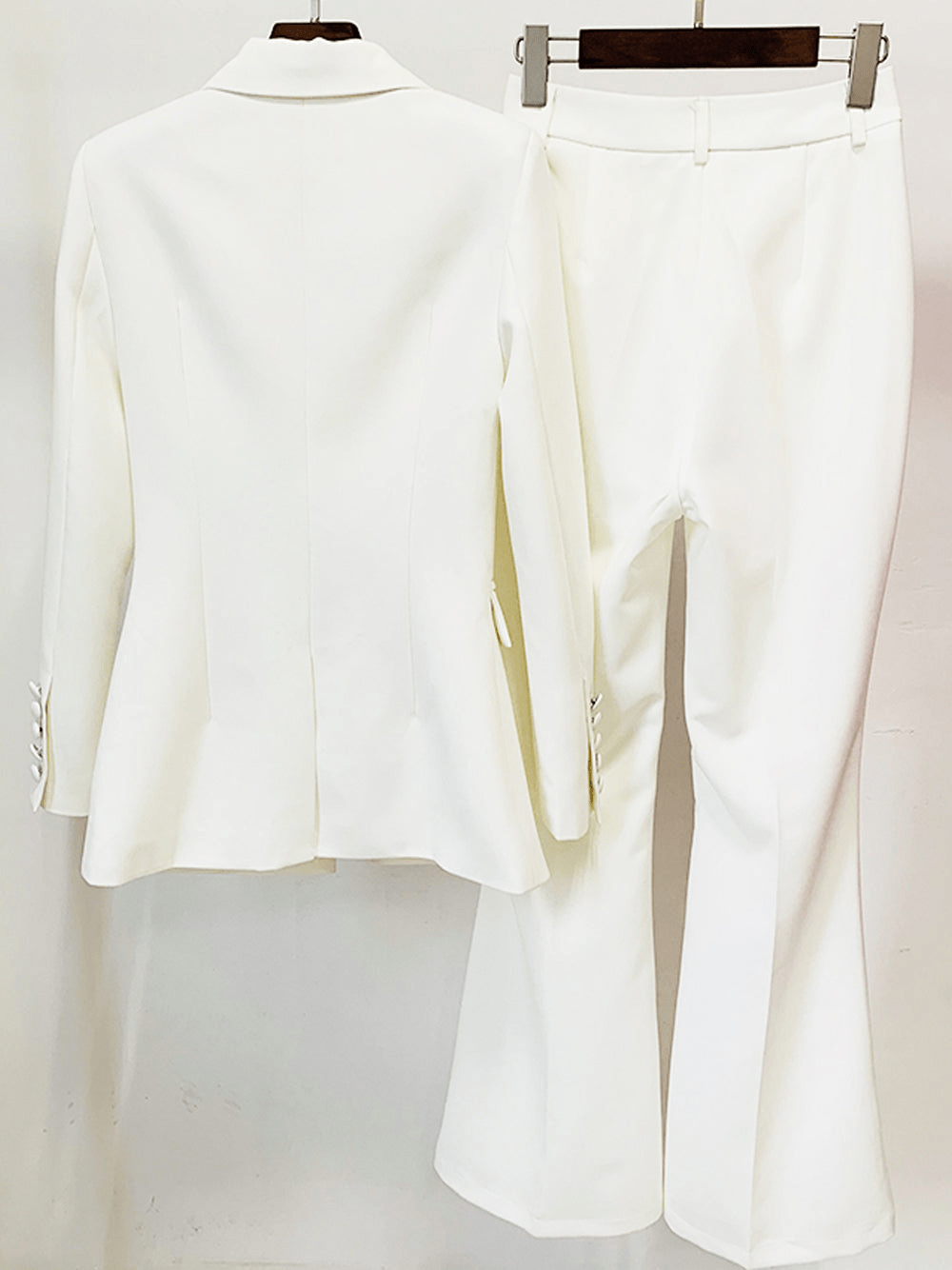 solovedress White 2 Piece Peak Lapel Single Breasted Slim Fit Women's Suit