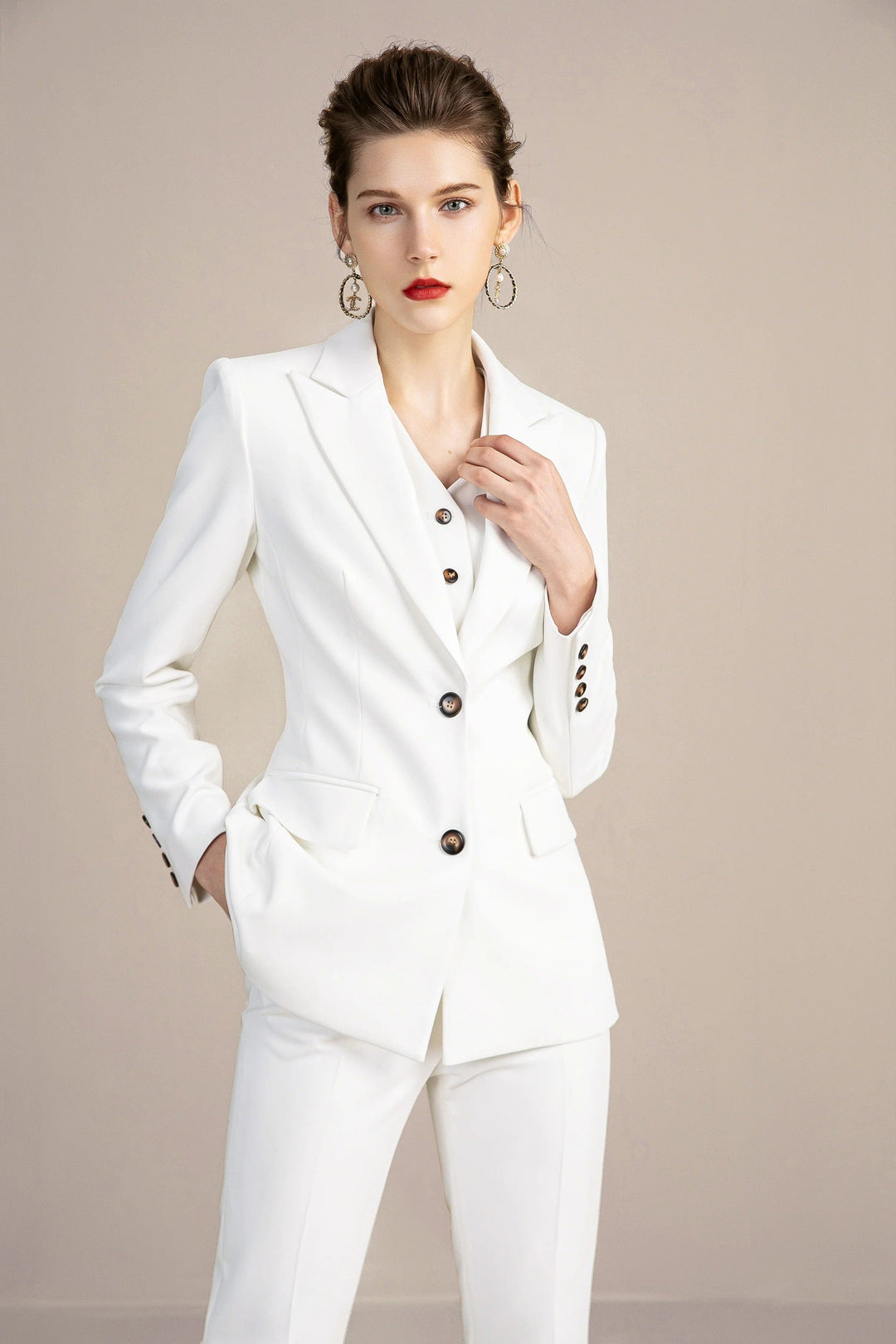 solovedress White 3 Pieces Slim Fit Peak Lapel Women Suit (Blazer+Vest+Pants)