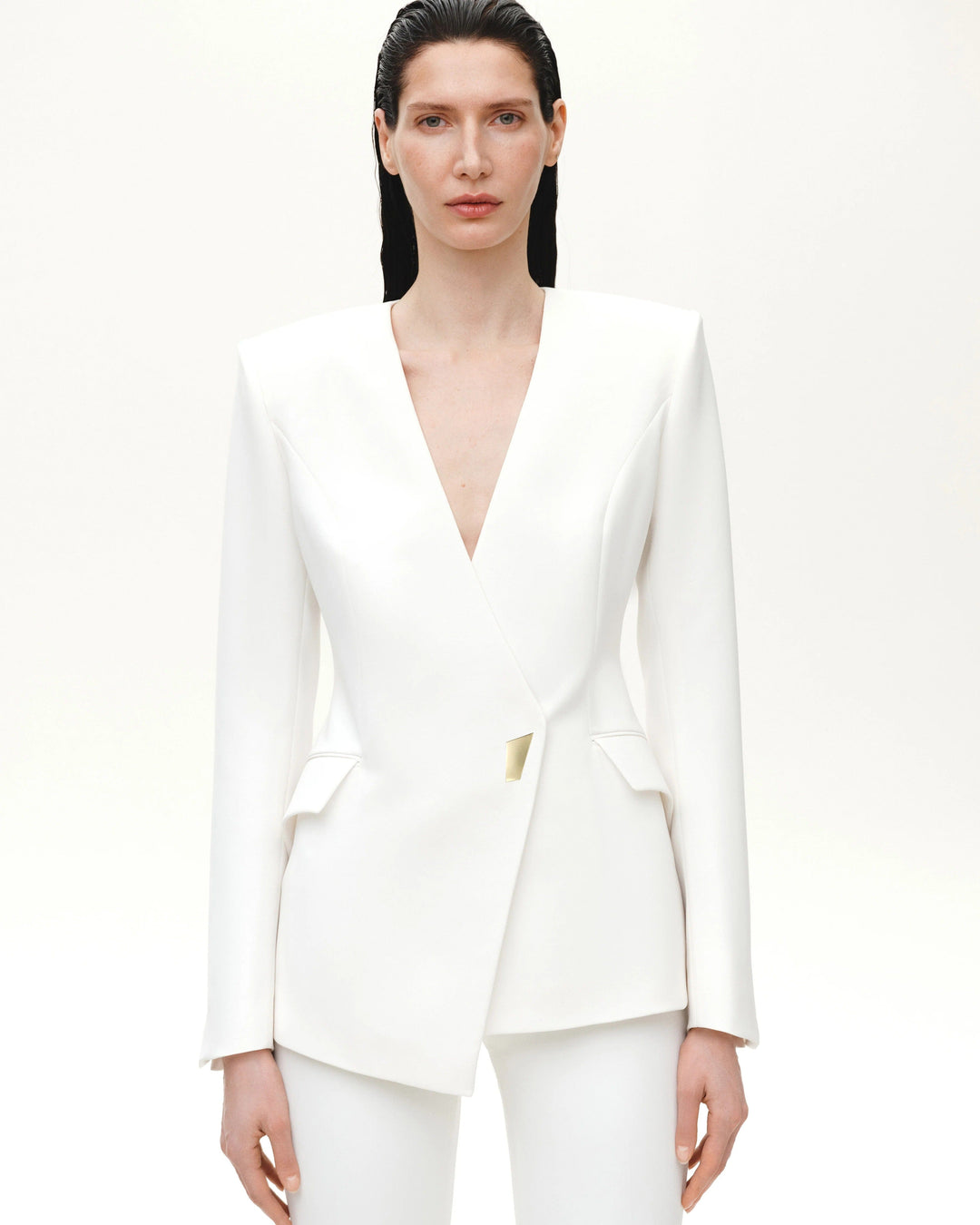 solovedress White Women’s Two-Piece Suit Set (Blazer + Pants)