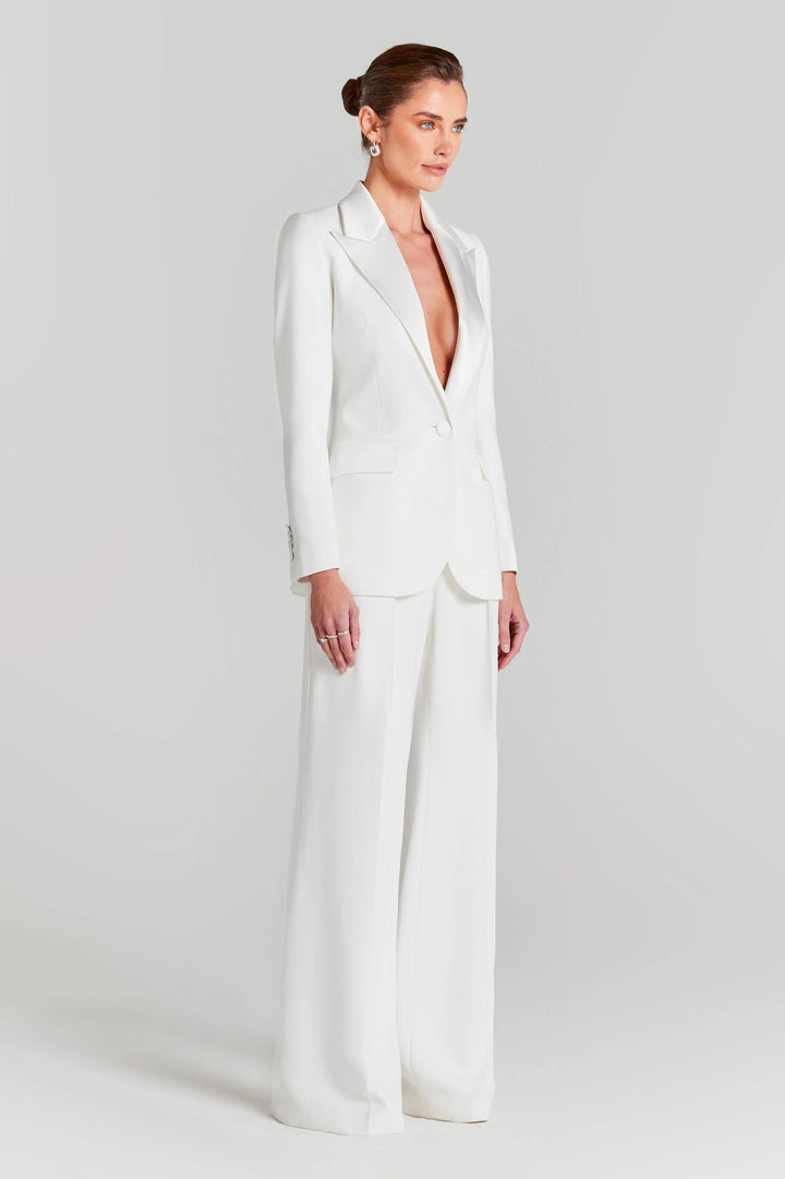 solovedress Women's White Tailored Suit Set – Single Button Peak Lapel Blazer & Pants