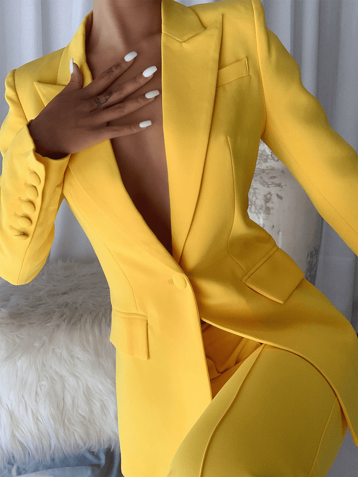 solovedress Yellow 2 Piece Peak Lapel Single Breasted Slim Fit Women's Suit